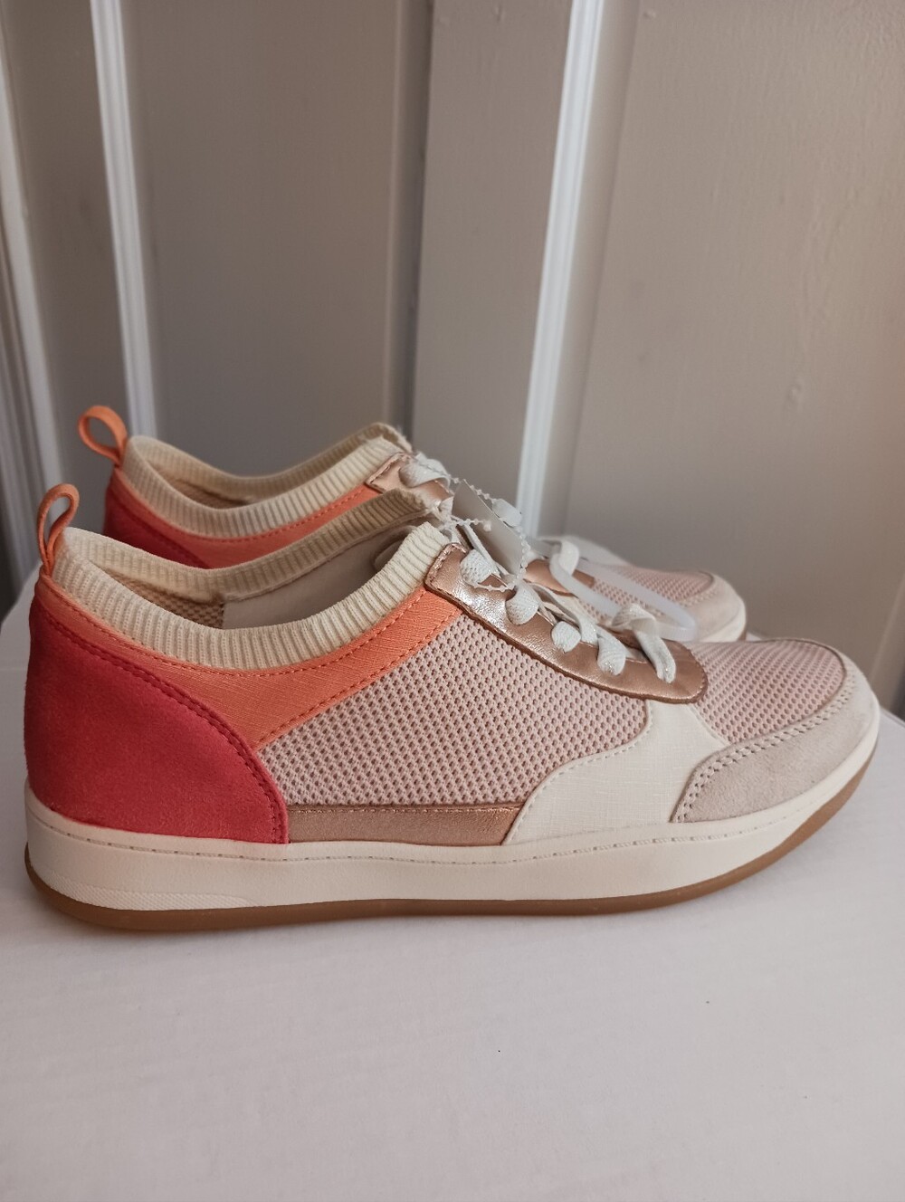 Bzees For Lifestride Women's Dynamic Sneaker Size 7M Beige Pink Coral New Other
